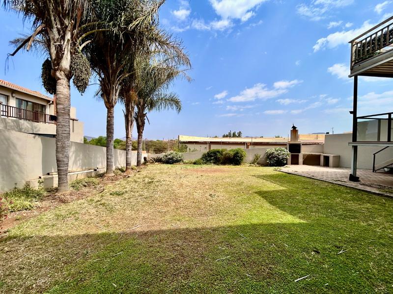 3 Bedroom Property for Sale in Xanadu North West